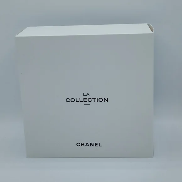 CHANEL La Collection Face Towel Trio w/Box Red Cream Navy VIP